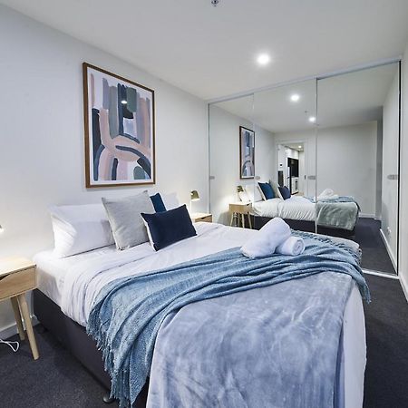 Mega Style Apartments The International Melbourne Exteriör bild
