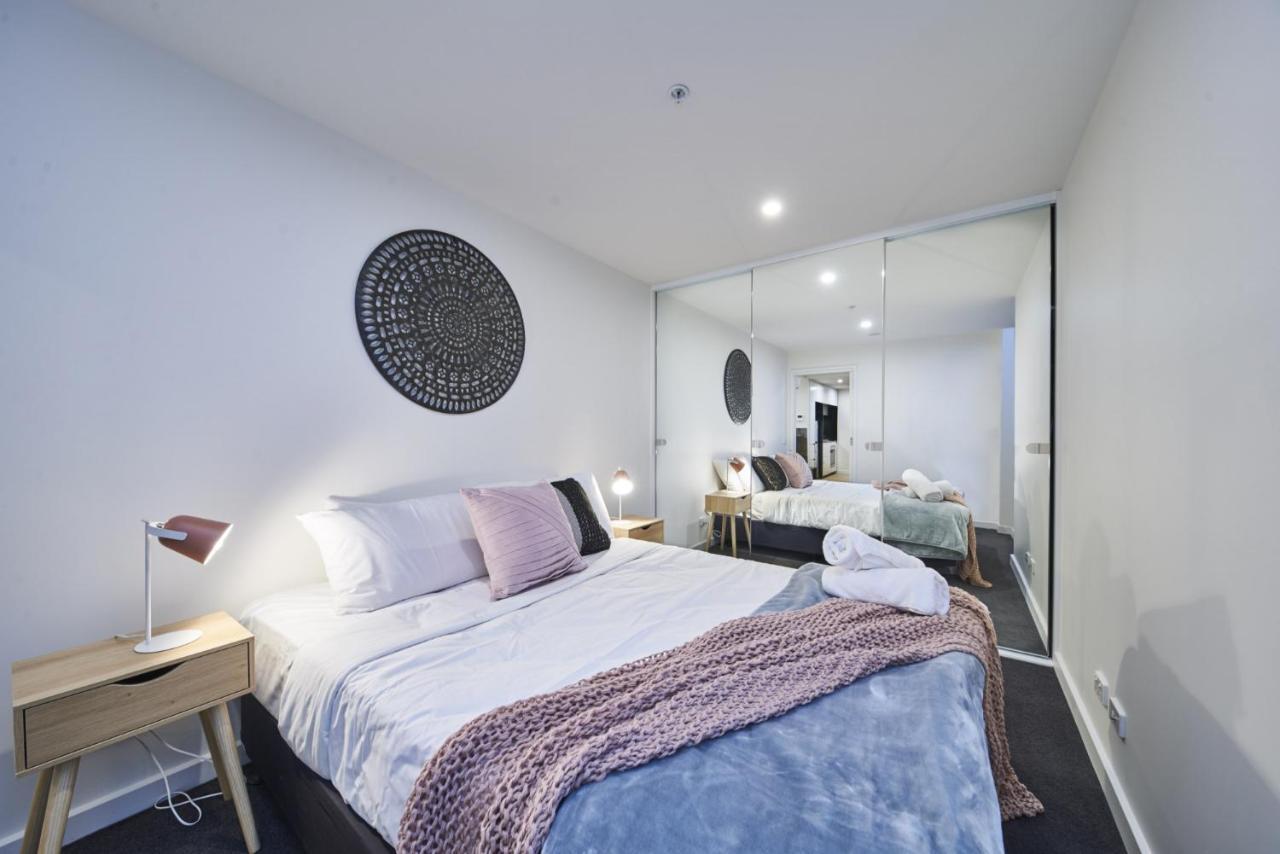 Mega Style Apartments The International Melbourne Exteriör bild